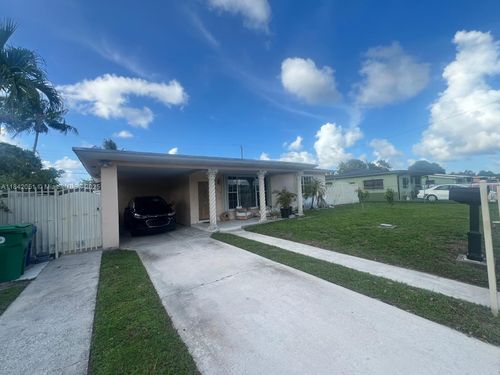 3435 Nw 80th St, Miami, FL, 33147-4528 | Card Image