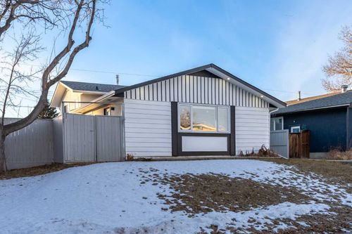 6163 Penworth Rd Se, Calgary, AB, T2A4J9 | Card Image