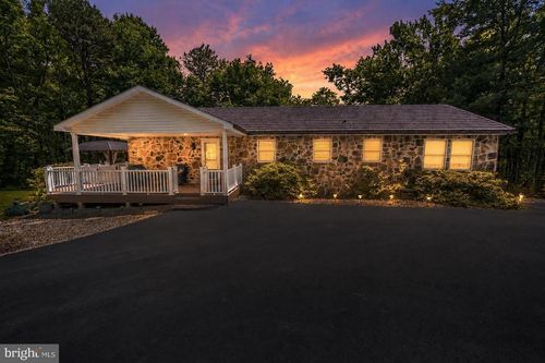 55 Molenda Cir, LEHIGHTON, PA, 18235-8913 | Card Image
