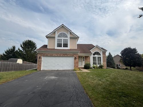 761 Village Rd, Crystal Lake, IL, 60014-2035 | Card Image