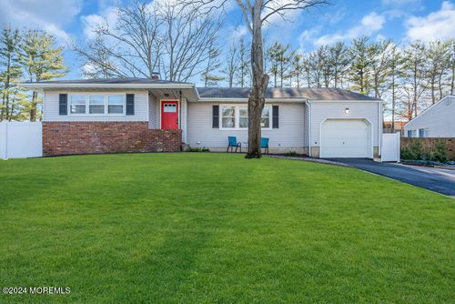 481 Kingsley Court, Toms River, NJ, 08753 | Card Image