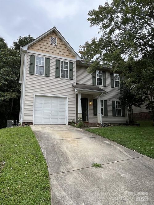 688 Continental Dr, Concord, NC, 28025-1606 | Card Image
