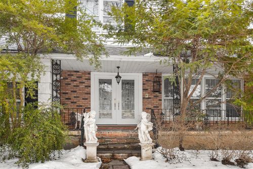20 Old Farm Rd, Scarsdale, NY, 10583-6516 | Card Image
