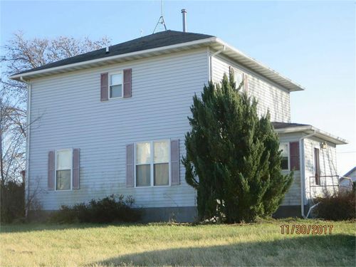 20896 240th Street, Grundy Center, IA, 50638 | Card Image