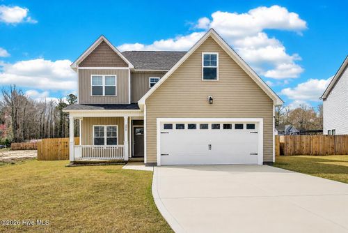 205 W Theriault Ct, Jacksonville, NC, 28540-5686 | Card Image
