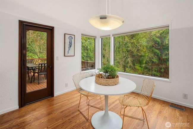 4461 E Mercer Way, House other with 4 bedrooms, 3 bathrooms and null parking in Mercer Island WA | Image 10