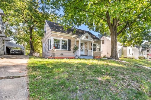 1167 Hilltop Dr, Akron, OH, 44310-1523 | Card Image