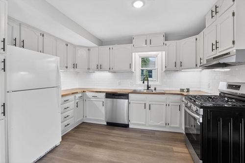 209 E Lakeview Avenue, Madison, WI, 53716 | Card Image