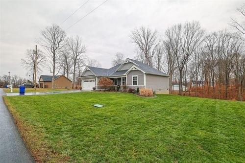 65 Ayers Ln, Scottsville, KY, 42164-9640 | Card Image