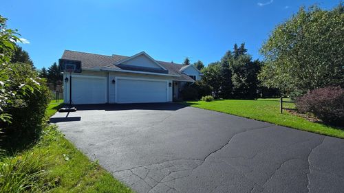 1568 140th Ln Nw, Andover, MN, 55304-7614 | Card Image