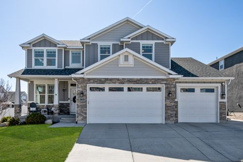 3803 W Coastal Dune Dr, South Jordan, UT, 84009-4715 | Card Image