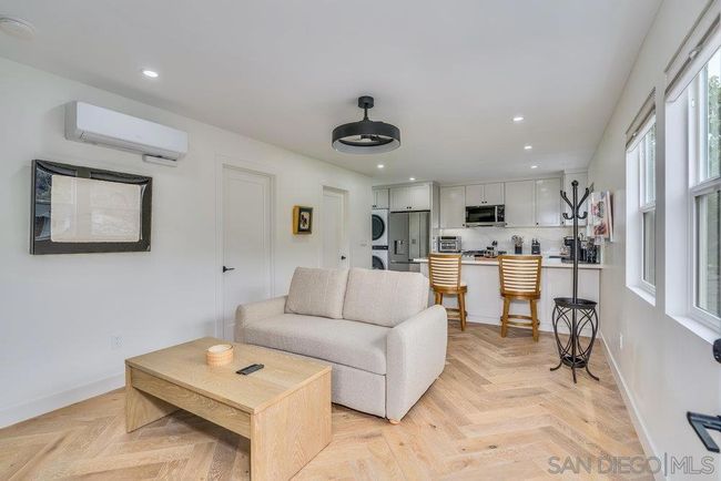 5048 - 5050 Gardena Ave, Condo with 1 bedrooms, 1 bathrooms and null parking in San Diego CA | Image 11