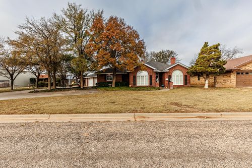 206 Collins, Sundown, TX, 79372-1529 | Card Image