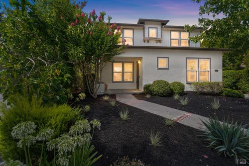 1335 Brockman Ln, Sonoma, CA, 95476-7666 | Card Image