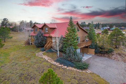 39 Hawk Pl, Pagosa Springs, CO, 81147-8831 | Card Image