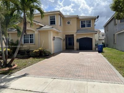 2586 Sw 158th Ave, House other with 5 bedrooms, 3 bathrooms and null parking in Miramar FL | Image 2