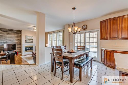 27 Revere Ct, West Windsor, NJ, 08550-2161 | Card Image