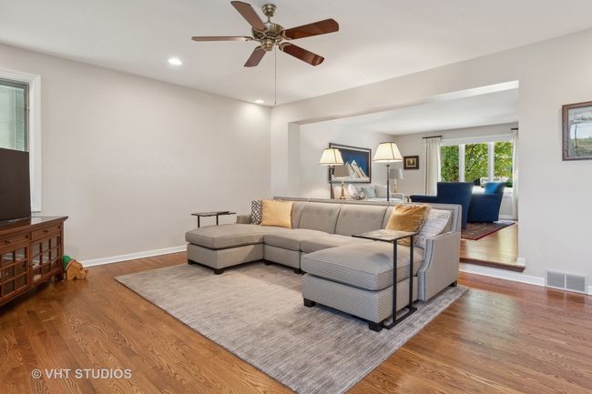 6479 Bannister Ct, House other with 4 bedrooms, 3 bathrooms and 2 parking in Lisle IL | Image 11