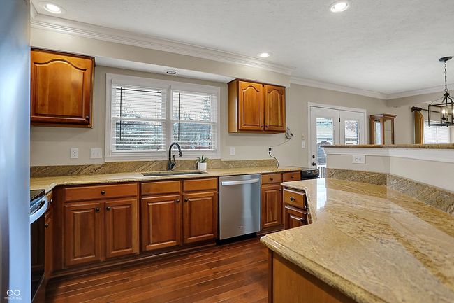 9319 Oak Knoll Ln, House other with 4 bedrooms, 4 bathrooms and null parking in Fishers IN | Image 14