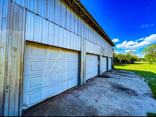 144 Old Bastrop Rd, Cedar Creek, TX, 78612-3038 | Card Image