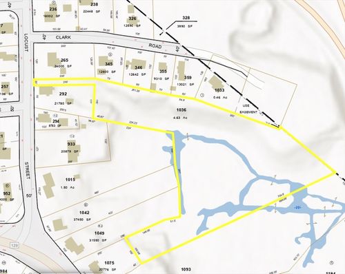 37 Locust St, Lynnfield, MA, 01940-1564 | Card Image