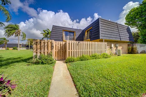 187 Woodland Rd, Palm Springs, FL, 33461-1066 | Card Image