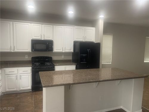 9109 Spur Creek Ave, Las Vegas, NV, 89178-7579 | Card Image