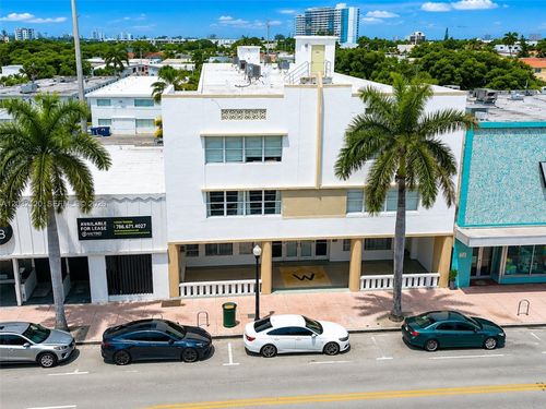 203-7326 Collins Ave, Miami Beach, FL, 33141-7011 | Card Image