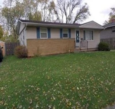 3040 190th Street, House other with 3 bedrooms, 1 bathrooms and 2 parking in Lansing IL | Image 2