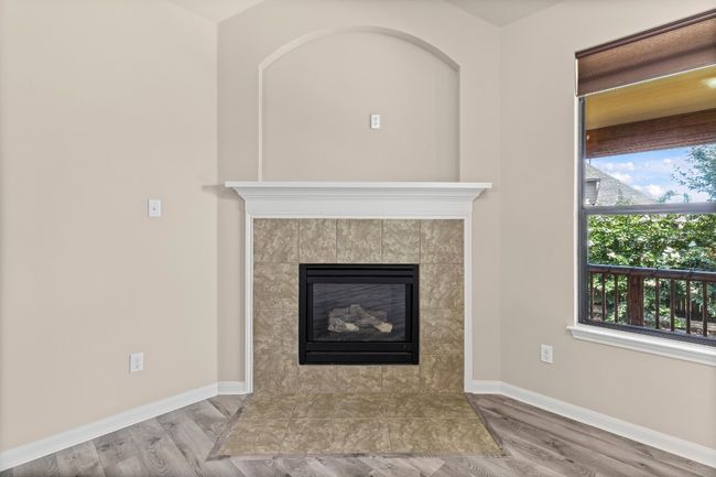 Fireplace | Image 18