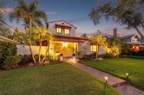 636 15th Avenue Ne, St Petersburg, FL, 33704 | Card Image