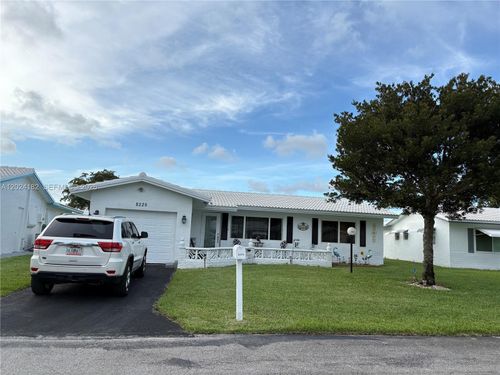 8225 Nw 12th Ct, Plantation, FL, 33322 | Card Image
