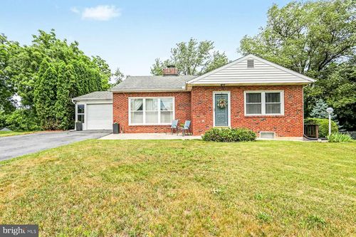 5016 Irene Dr, HARRISBURG, PA, 17112-2137 | Card Image