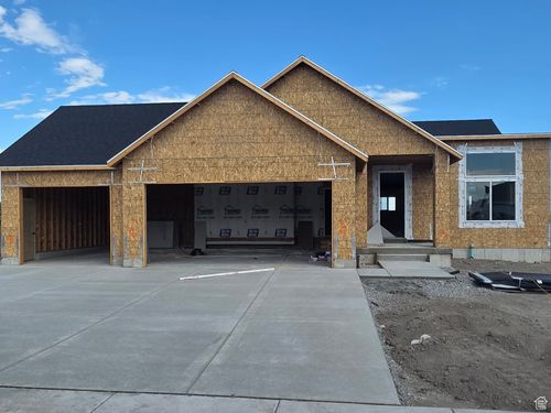 135-429 E Stafford St, Grantsville, UT, 84029-5906 | Card Image