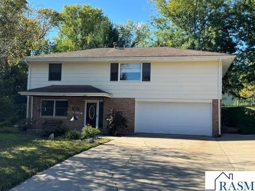 1022 Allison Lane, St. Peter, MN, 56082 | Card Image
