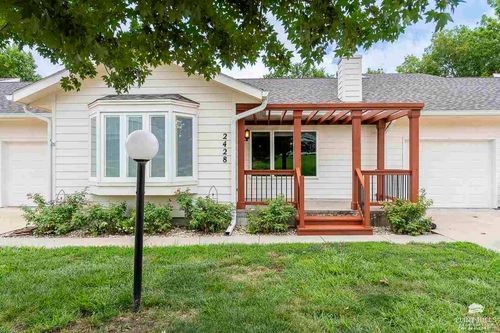2428 Dickens Ave, Manhattan, KS, 66502-2765 | Card Image