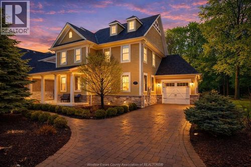 277 Crystal Bay Dr, Amherstburg, ON, N9V4A6 | Card Image