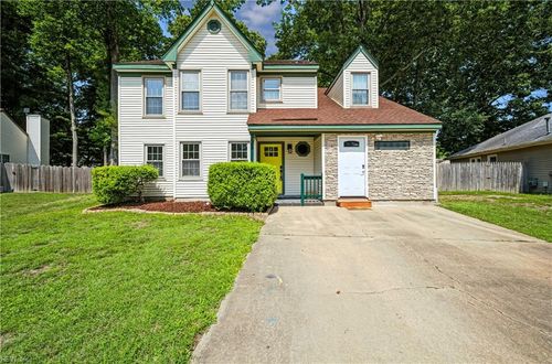 1820 Castleton Ct, Virginia Beach, VA, 23454-5765 | Card Image
