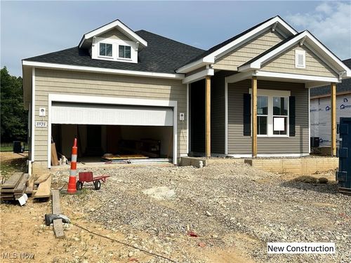 8928 Camden Road Nw, Massillon, OH, 44646 | Card Image