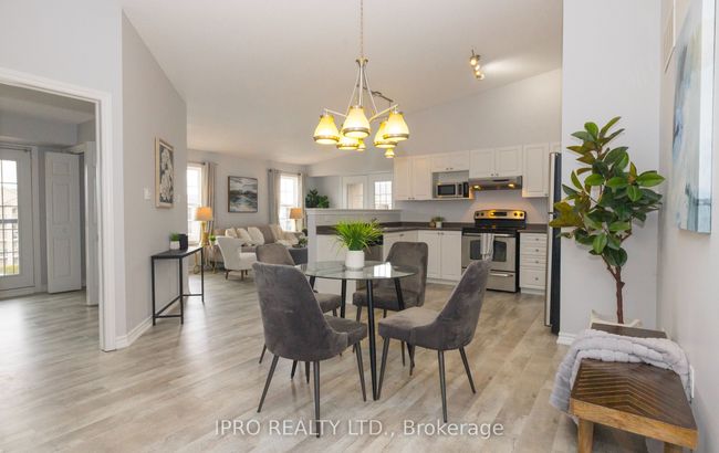413 - 1487 Maple Ave, Condo with 2 bedrooms, 2 bathrooms and 2 parking in Milton ON | Image 4
