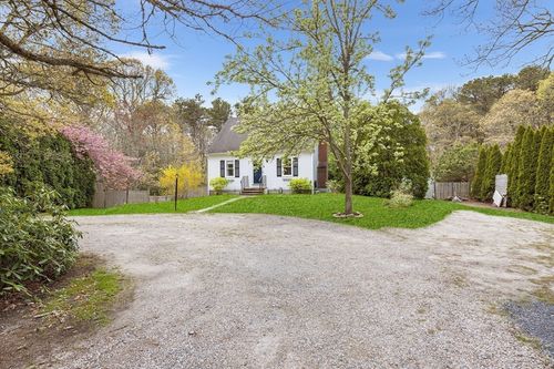 239 Upper County Rd, South Dennis, MA, 02660-3746 | Card Image