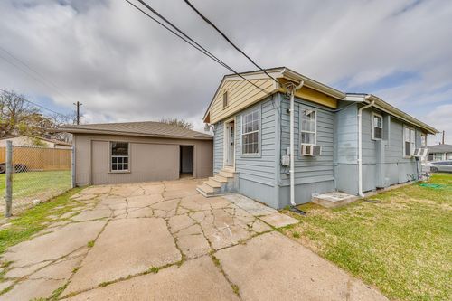 13034 Emporia St, Houston, TX, 77015-4312 | Card Image