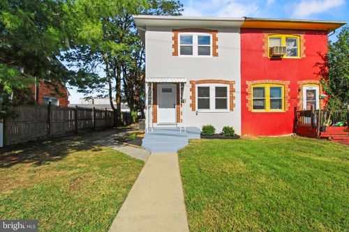 621 Watson Ave, WINCHESTER, VA, 22601-5326 | Card Image