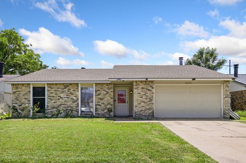 5204 Slay Dr, The Colony, TX, 75056-1804 | Card Image