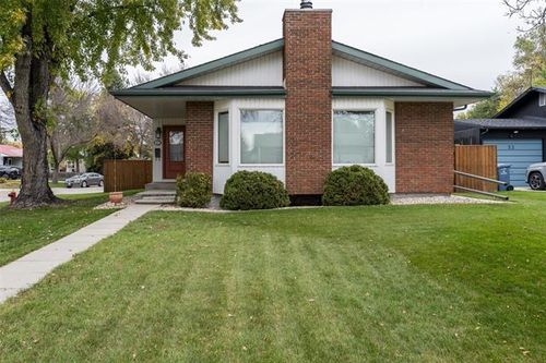49 Evenlea Walk, Winnipeg, MB, R2G2N8 | Card Image