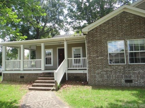 475 N Hill St, Newark, AR, 72562-9443 | Card Image