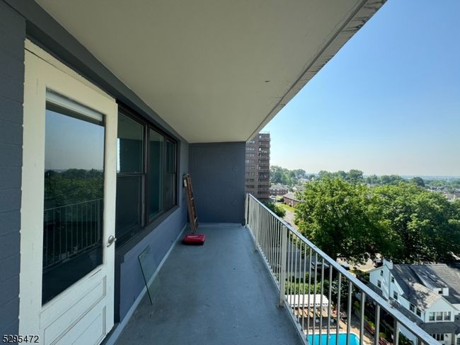 APT-10H - 285 Aycrigg Ave, Townhouse with 1 bedrooms, 1 bathrooms and null parking in Passaic NJ | Image 13