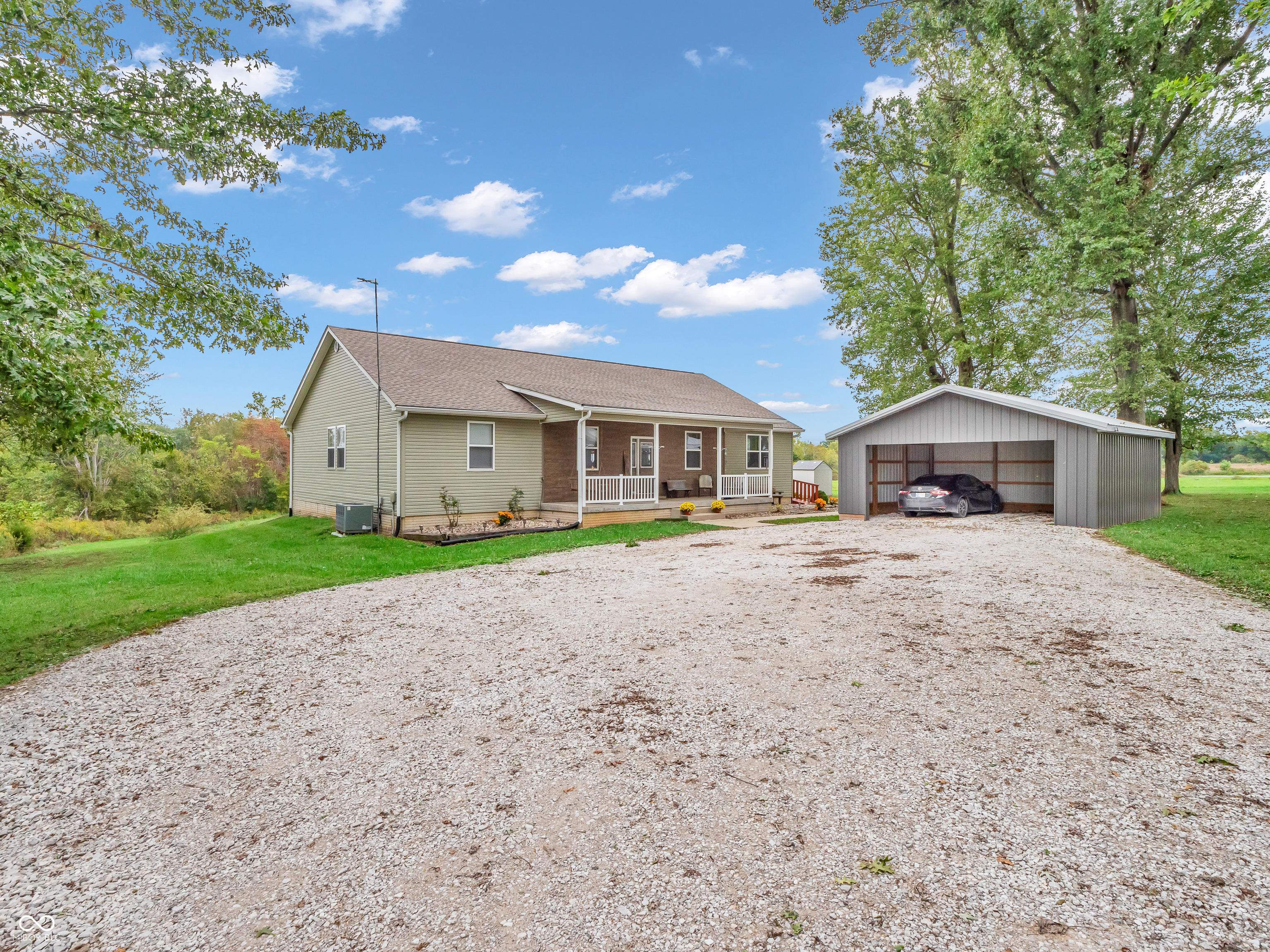 1605 N Bowling Green Poland Road, For Sale in Bowling Green Zoocasa