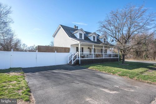 34 Oakford Ave, New Egypt, NJ, 08533-1522 | Card Image