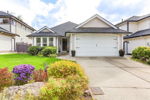 18260 69 Ave, Surrey, BC, V3S9H4 | Card Image